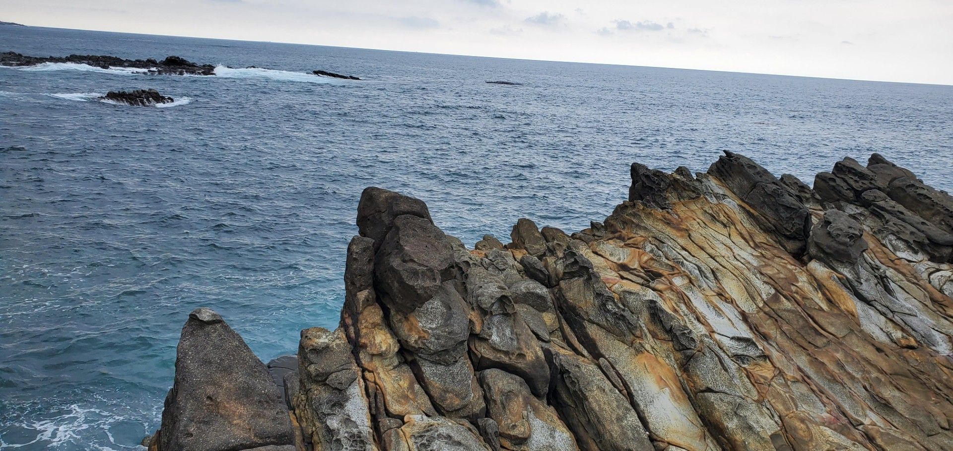 鏡像世界3D藝廊展覽館 2D平面區-我的視角-作品:向海而行
